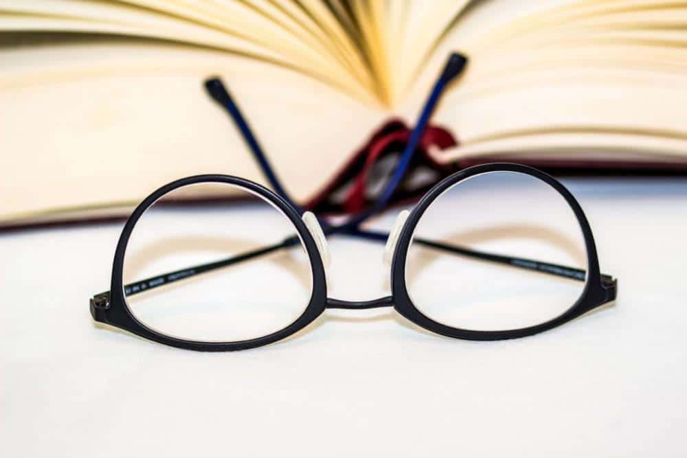 Contacts vs. Glasses: The Pros and Cons | Classic Vision Care