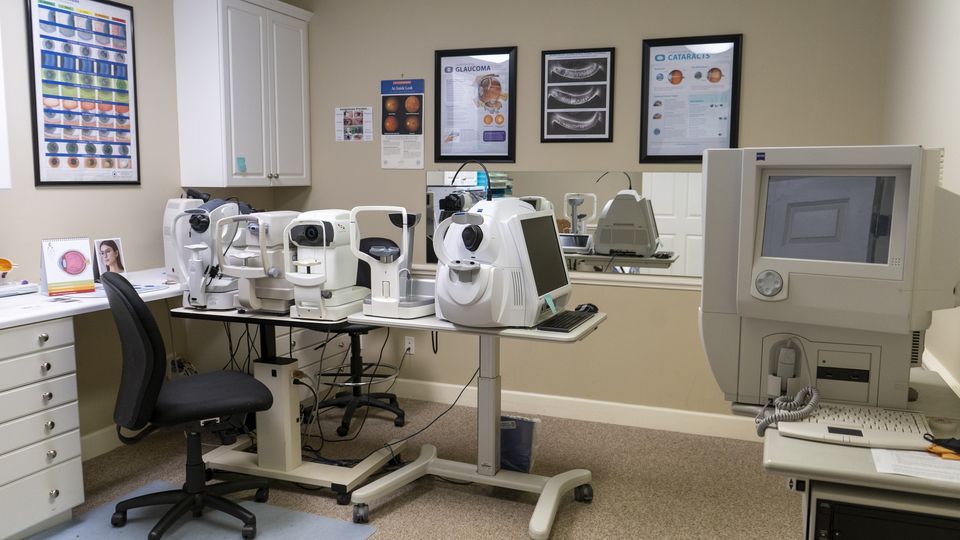 Dry Eye Spa treatment room